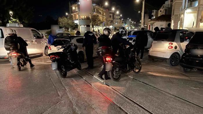 Δ. Αττική: Πήρε αυτοκίνητα και διπλώματα η Τροχαία 
